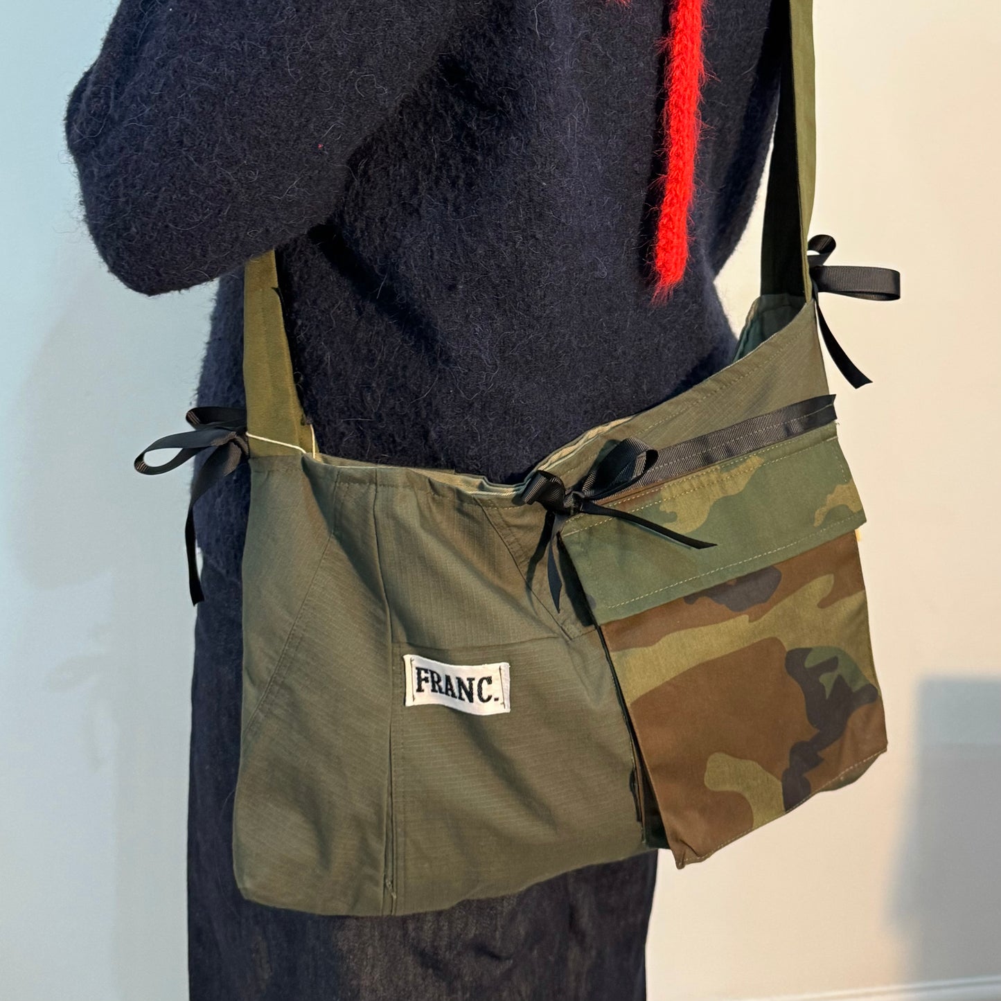 ARMY SURPLUS BAG