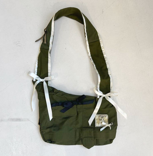 ARMY SURPLUS BAG #013